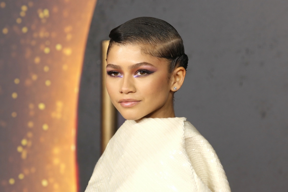 Unveiling the Mystery: What is Zendaya's Last Name? - Nick Lachey