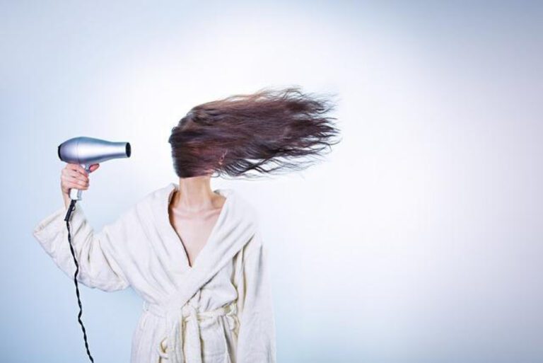 Why Isn’t My Hair Growing? Top Reasons Explained