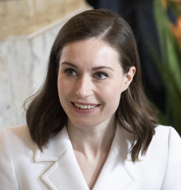 Understanding AT&T Lady: Who Is She and What Does She Do