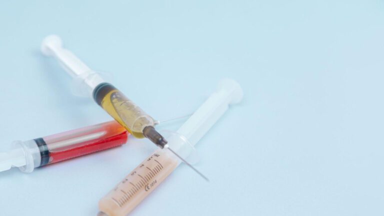 Stomach Flu vs. Food Poisoning: Battle of the Belly
