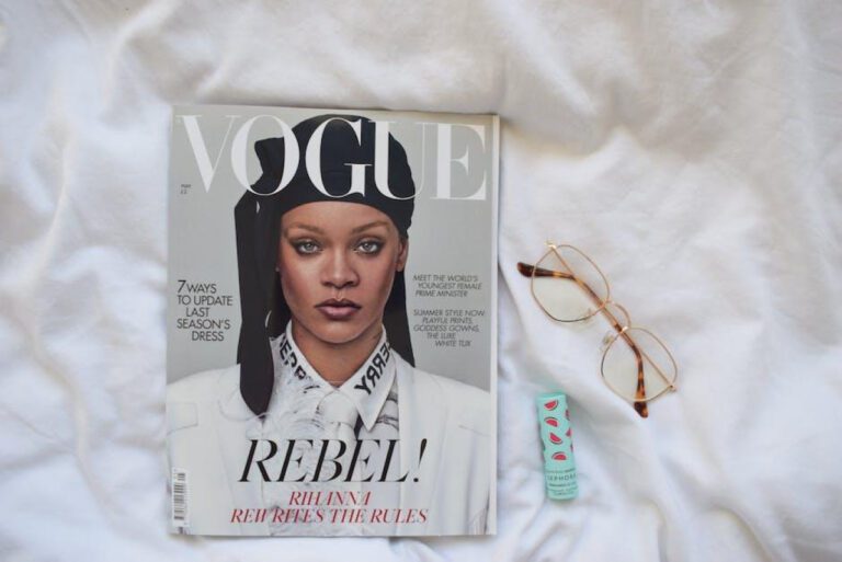 Discover the Scent That Rihanna Loves