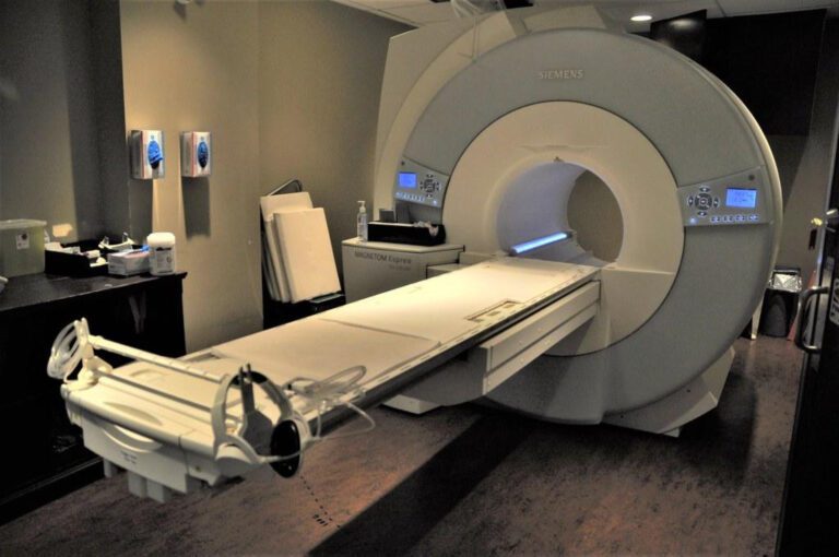The Pricey Picture: MRI Costs with Insurance