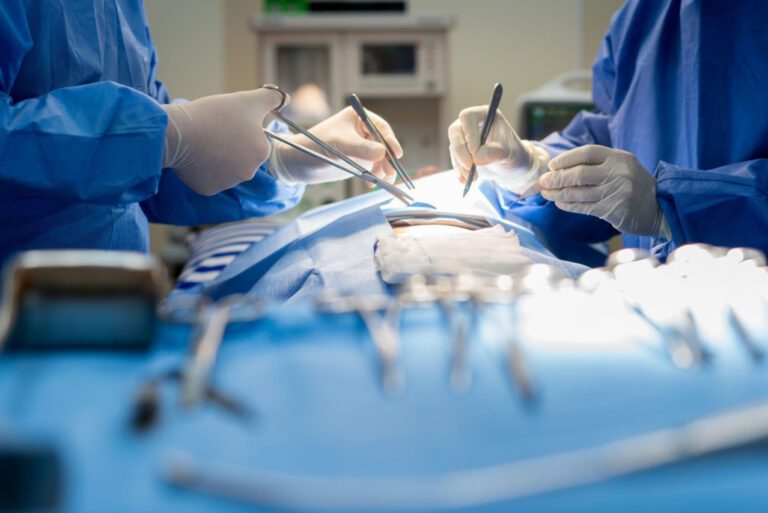 Cost of Urgent Care Visit Without Insurance: What to Expect