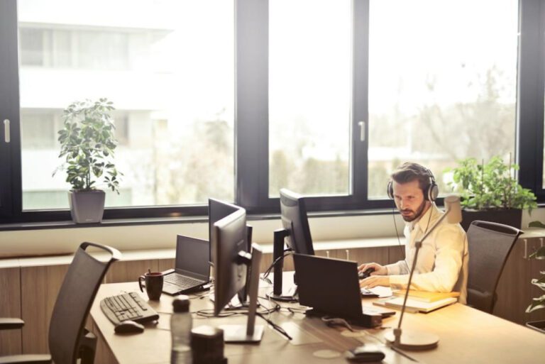 Refuah Helpline: Your Go-To for Health Hiccups!