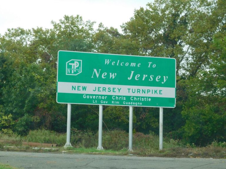 Filing NJ Annual Reports: A Hilarious Hassle!
