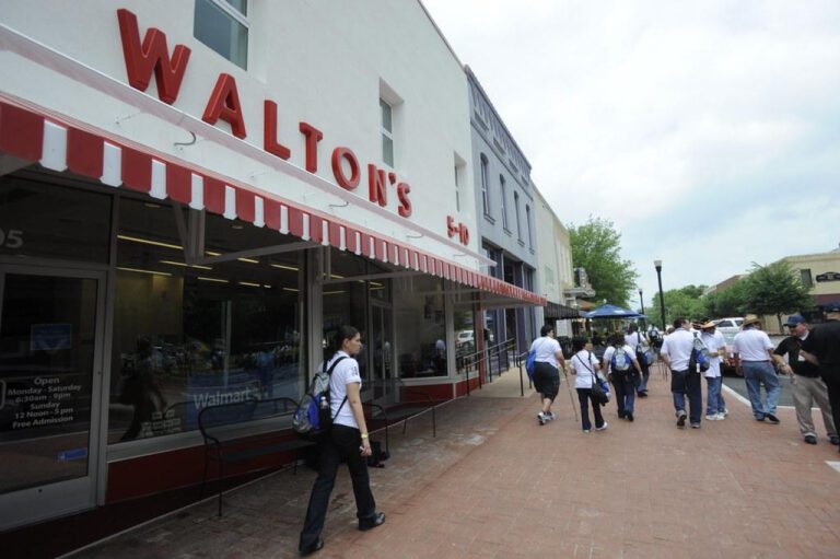 Center Associates: Key Roles & Responsibilities