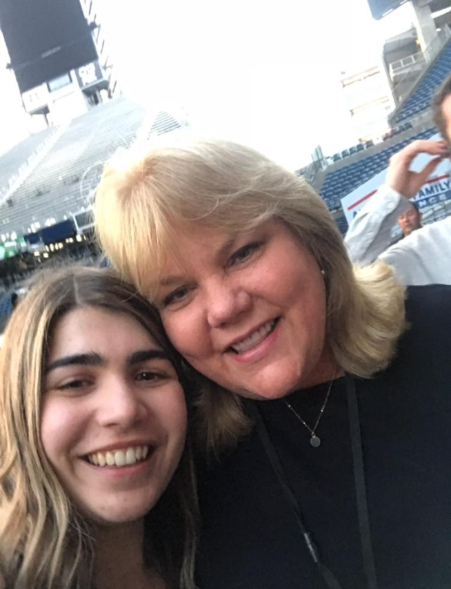 Is Taylor Swift’s Mom Still Battling Cancer in 2023