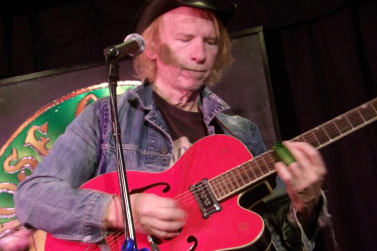 Exploring the Controversial Life of Pete Rose’s Wife