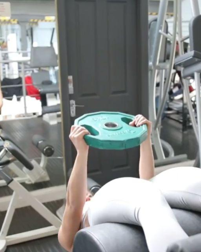 Natacha Oceane: Height Revealed and Impact on Fitness World