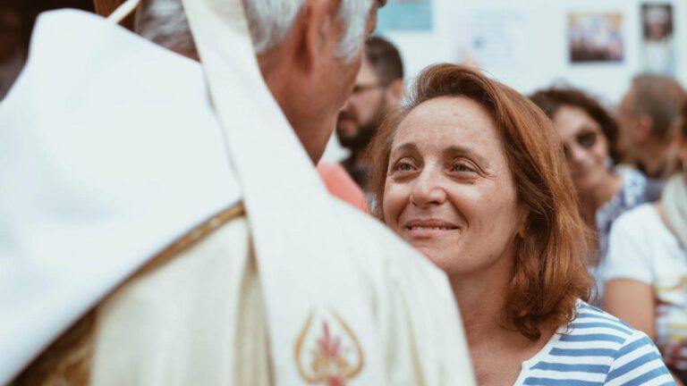 Bishop Briggs Height: How Tall is the Singer