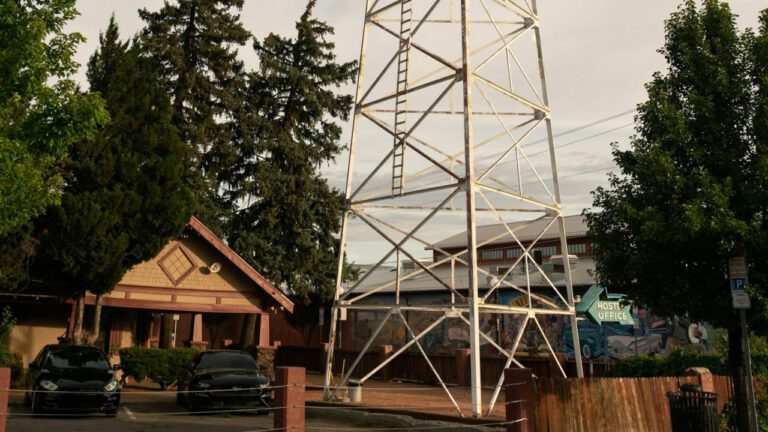 Jim Jefferies’ Child: Mother’s Identity Revealed