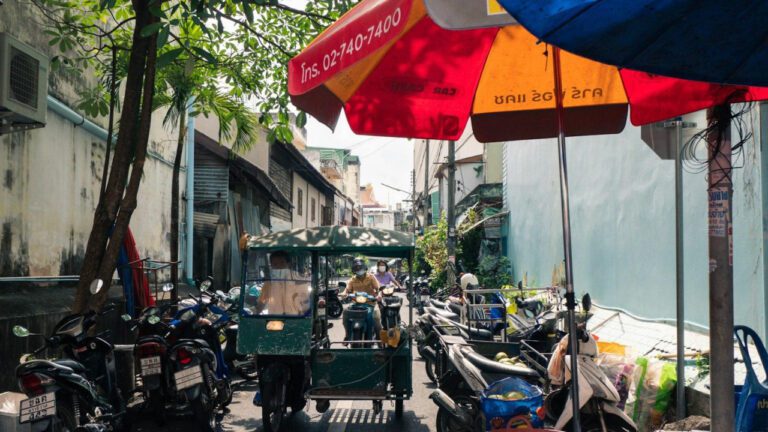 Uncover the Astonishing Legacy of Luang Pho Yai: A Must-See Wonder!