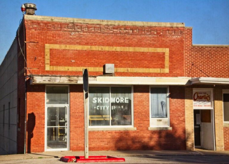 The Infamous Skidmore MO Bully: A Troubled Legacy