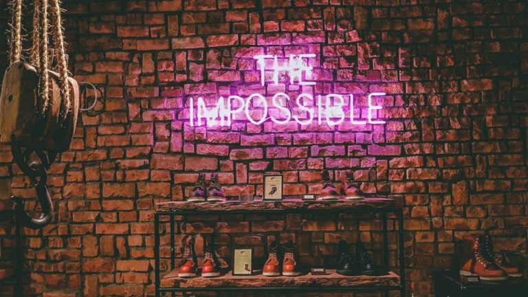 Discover timeless wisdom: Famous quotes on life lessons