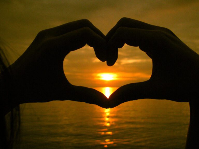 Need a Little Love? Find Inspiration with Positive Relationship Quotes!