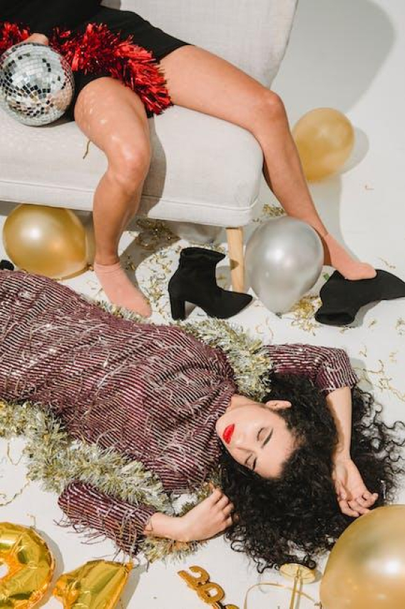 Romantic 1 Year Anniversary Gift Ideas for Him