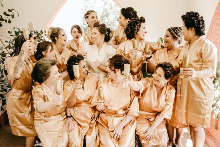 10 Heartfelt Bridesmaid Proposal Card Messages for Your Besties