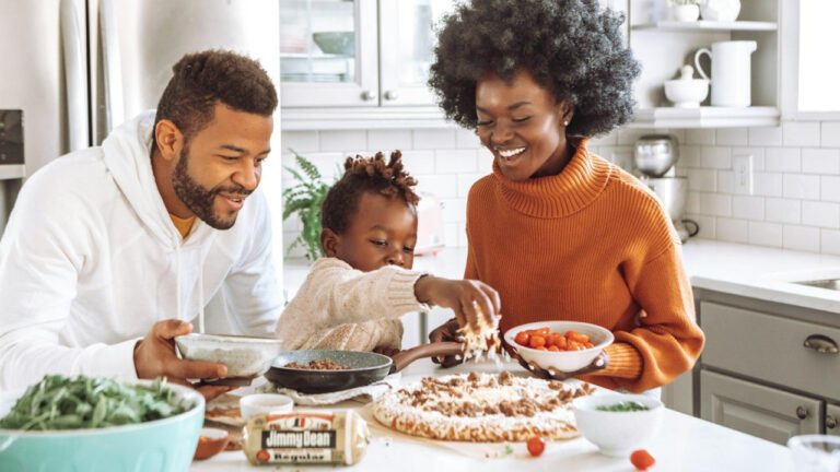 Discover the Power of Family Bonding with These Inspirational Quotes!