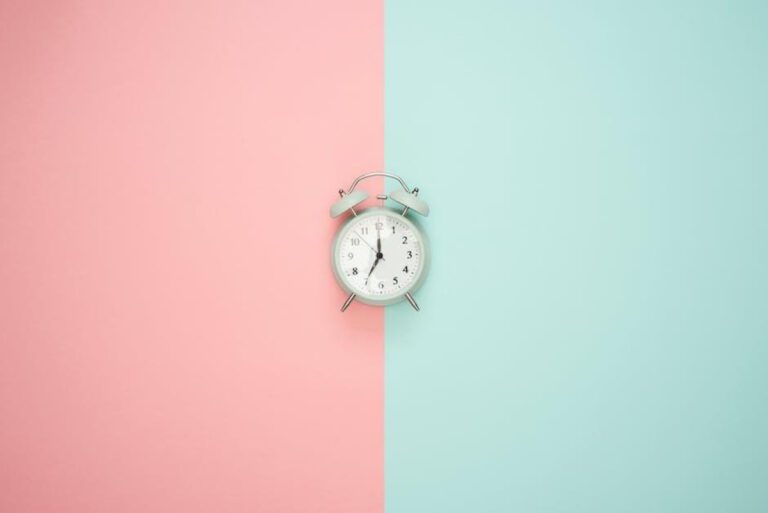 Timing is Everything: When to Find Your Dream Wedding Dress