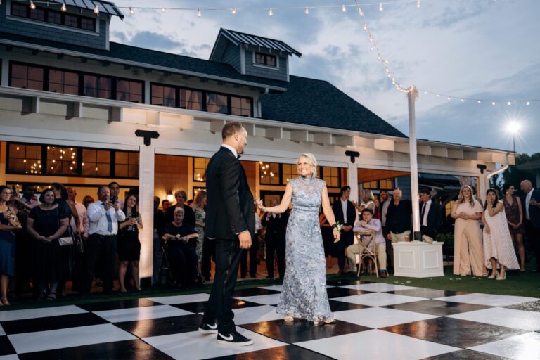 Sweeping Wedding Instrumentals for Your Aisle Walk