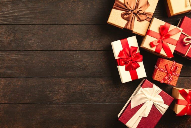 Top Gifts to Spoil the Groom: Best Man Edition