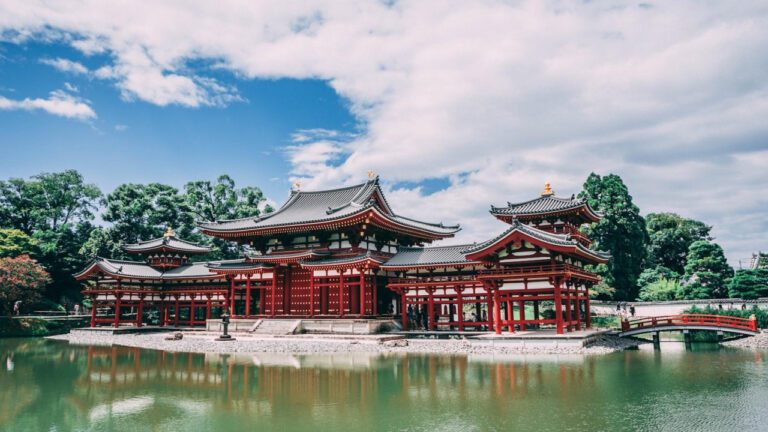 Top Hotels with Multi Room Suites for Ultimate Comfort