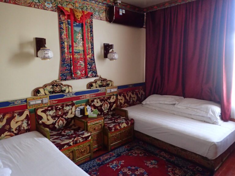 Tips for Booking a Hotel for Someone Else