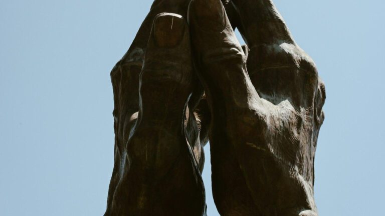 Inside the Mystery of Emma Roberts’ Baby Daddy