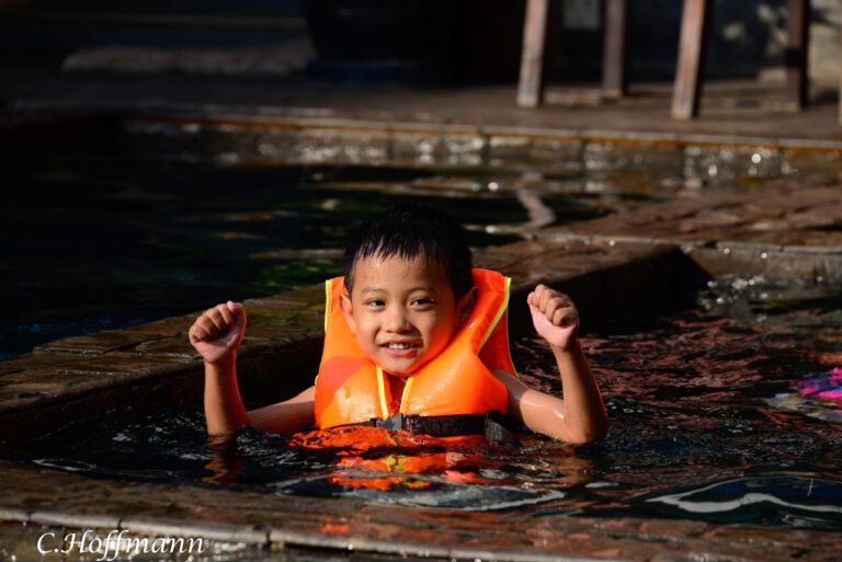 10 Fun Hotel Room Activities for Your Stay