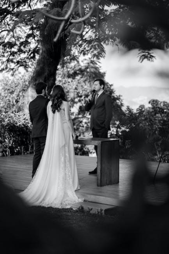 Find Your Perfect Wedding Officiant: Say ‘I Do’ to the Ideal Match