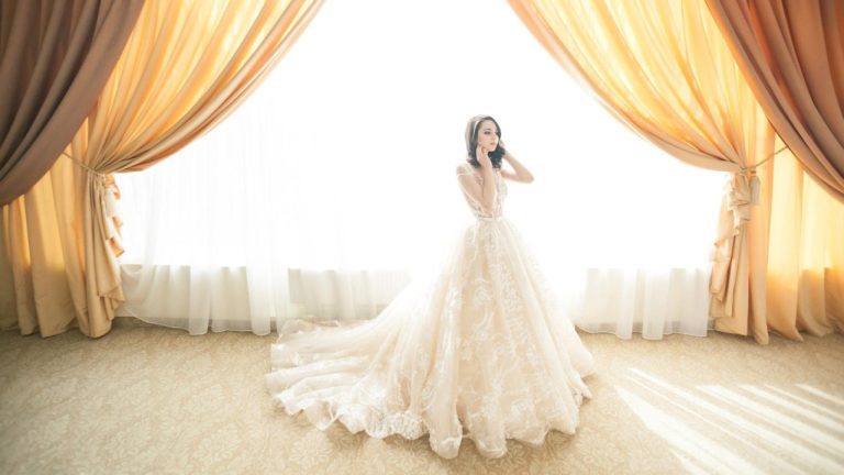 Discover the Romantic Beauty of a Split Wedding Ceremony