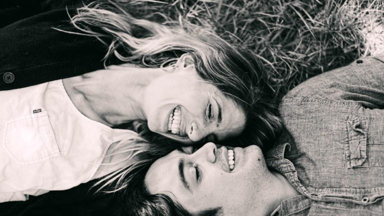 7 Heartfelt Ways to Congratulate the Happy Couple on Their Wedding Day