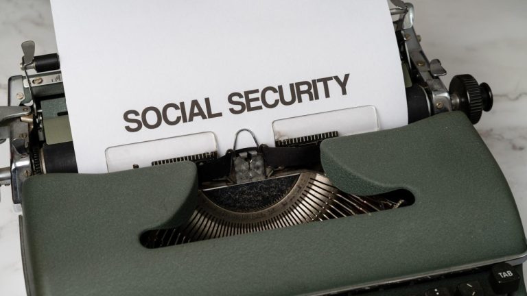 Discover the Benefits of Clindoral for Dogs