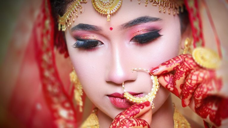 Stunning Outfit Ideas to Pair with Your Yellow Wedding Dress