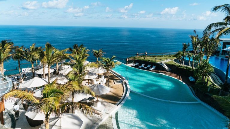 Exploring the Haunted Menger Hotel: A Spooky Adventure