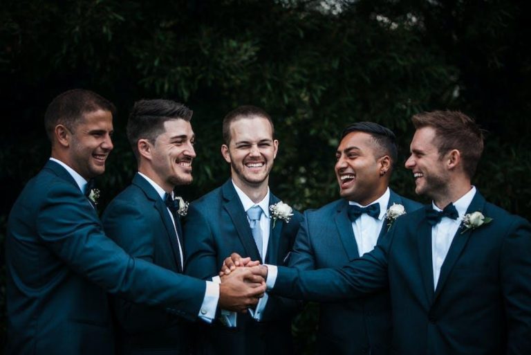 Wedding Attire: Colors to Avoid