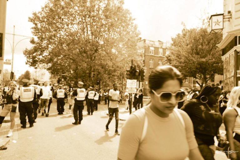 Wedding Toast Etiquette: Who Gives the Toast