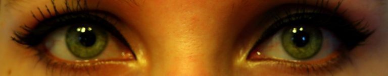 Discover the Benefits of Tightline Eyeliner