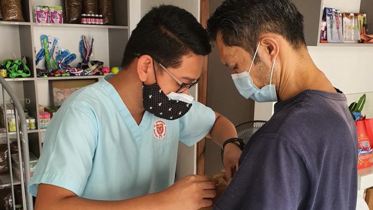 Top Veterinary Surgical Tables: Key Features & Benefits