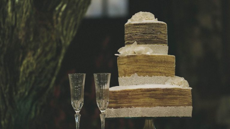 What to Include in a Wedding Program: Essential Elements and Order