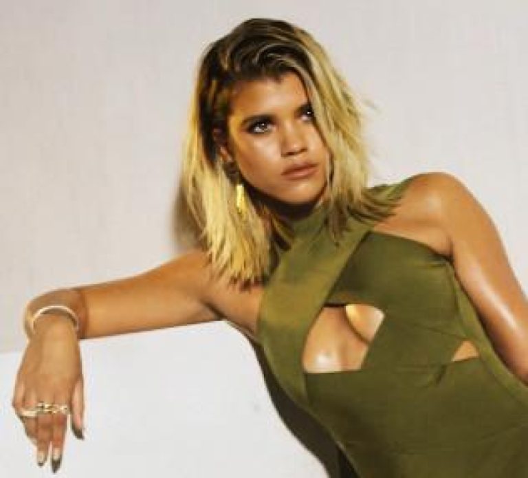 Sofia Richie Bares All: Topless Photos Surface